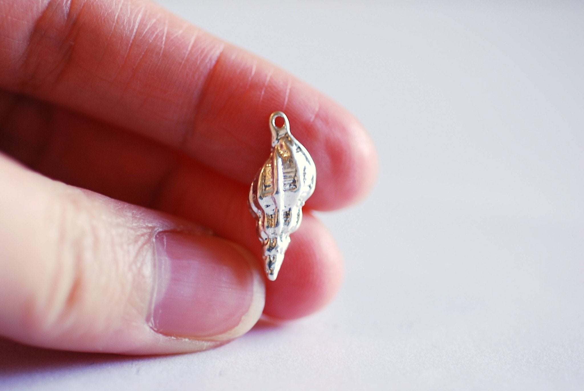 Sterling Silver Sea Shell Charm - 925 silver sea life shell charm or Pendant, Silver Sea shell Conch Shell Charm Pendant, Coral Shell, 127 - HarperCrown