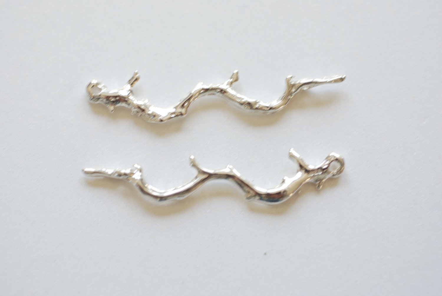 Sterling Silver Twig Branch Connector Pendant- 925 silver branch charm connector, branch connector, large branch, Wholesale Beads - HarperCrown