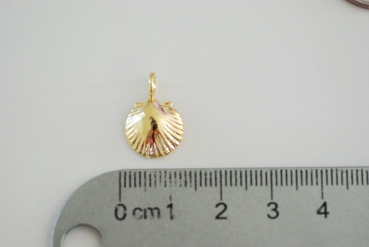 Vermeil Gold Shell Charm - sea life nautical beach charm, 18 karat gold plated over sterling silver, gold clam shell charm pendant, 70 - HarperCrown