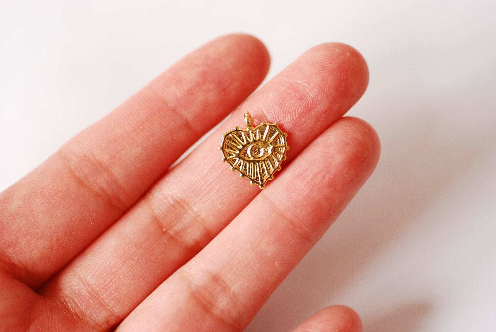 Vermeil Gold Spiky Heart Charm - 18k Gold plated Sterling Silver Spikey Heart Evil Eye Horn Heart VermeilSupplies Harpercrown Wholesale, 520 - HarperCrown