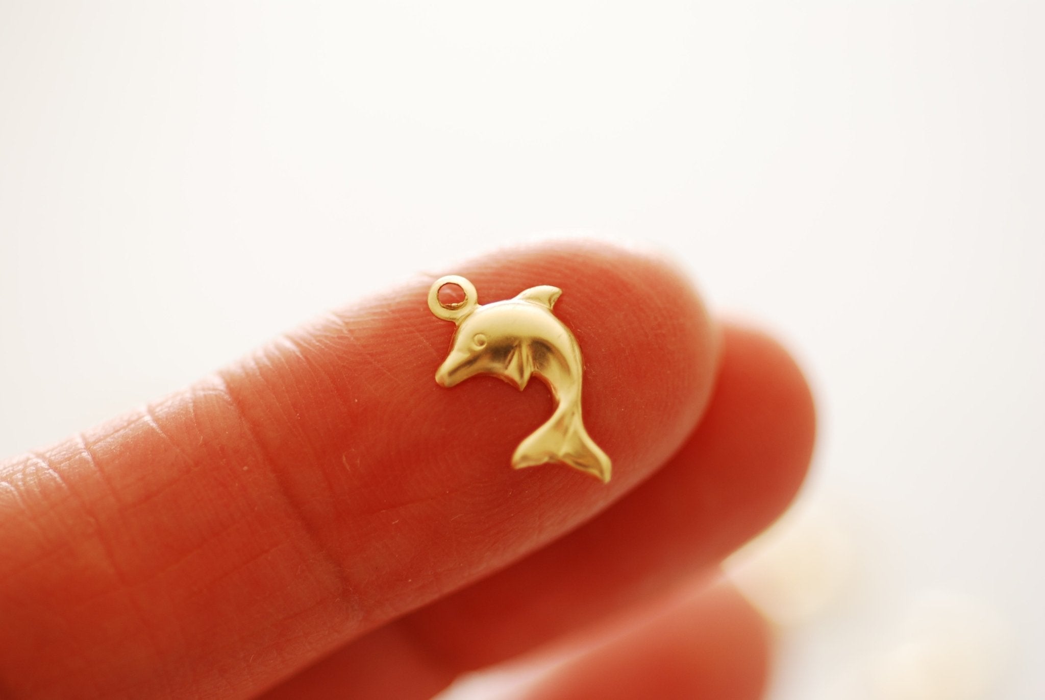 Wholesale 14k Gold Filled Dolphin Charm l Gold Filled Sea Marine Life Charms Permanent Jewelry - HarperCrown