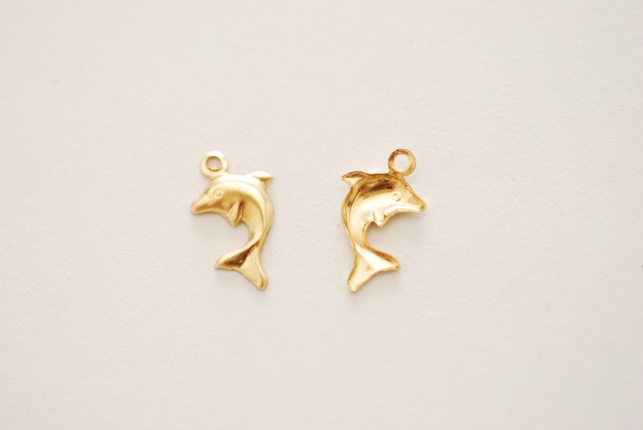 Wholesale 14k Gold Filled Dolphin Charm l Gold Filled Sea Marine Life Charms Permanent Jewelry - HarperCrown