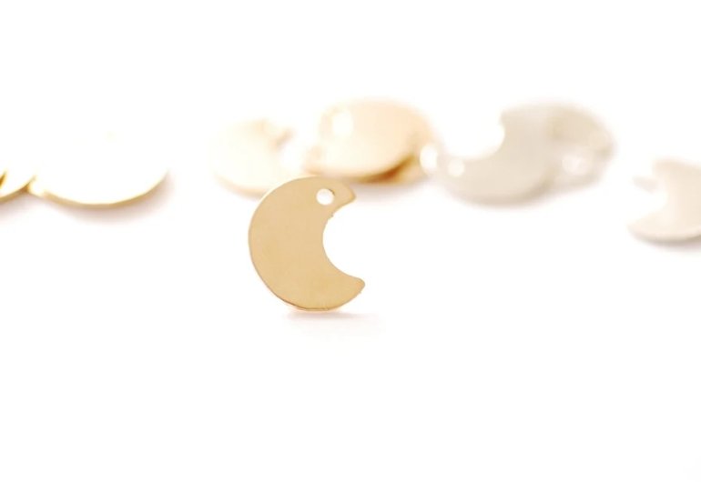 Wholesale Gold Filled Crescent Moon Blank Charm l Gold Filled or Sterling Silver Moon Charm l Permanent Jewelry Gold Filled Charms - HarperCrown